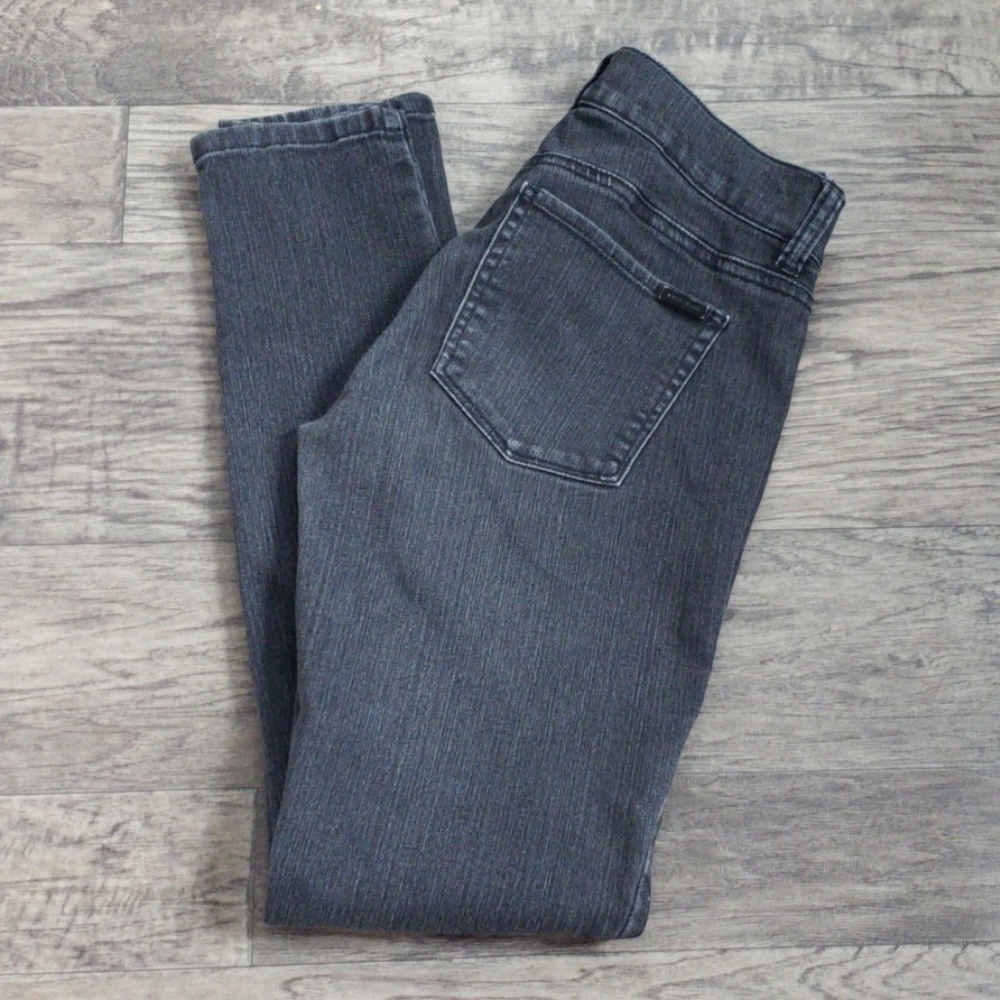 White House Black Market size xs
